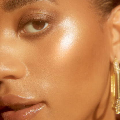 e.l.f Halo Glow Liquid Filter - Zine Beauty Shop