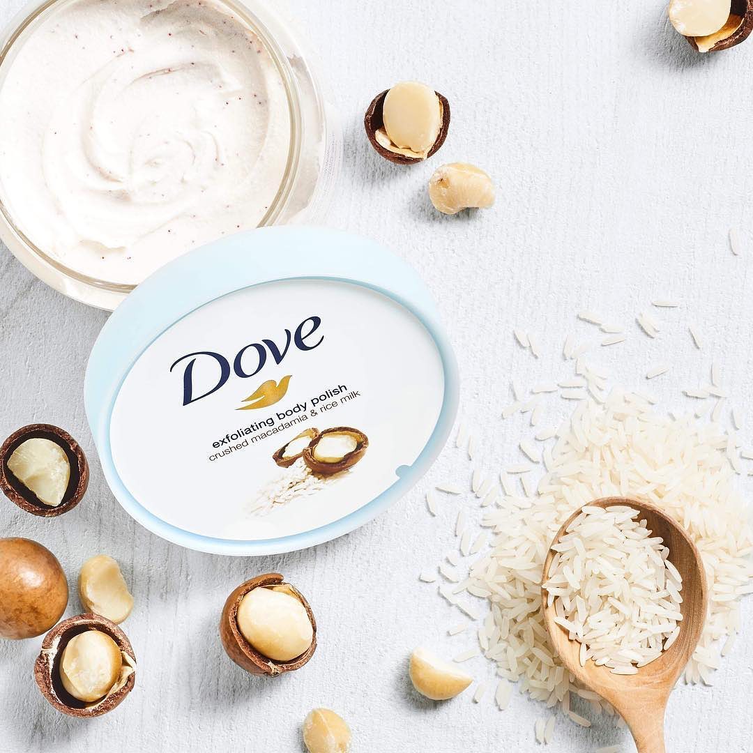 Dove Body Scrub 225ml