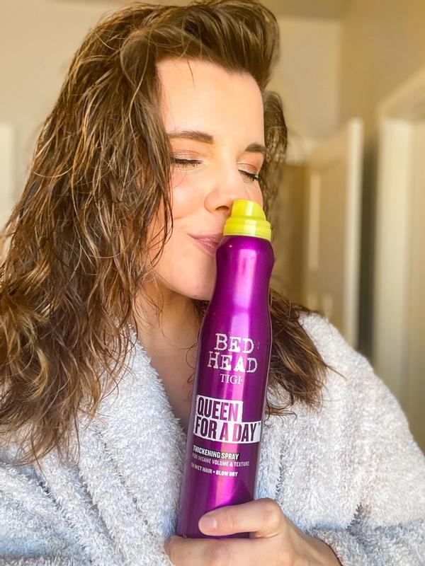 BED HEAD QUEEN FOR A DAYTM THICKENING SPRAY FOR FINE HAIR 311ml - Zine Beauty Shop - Zine Beauty Shop