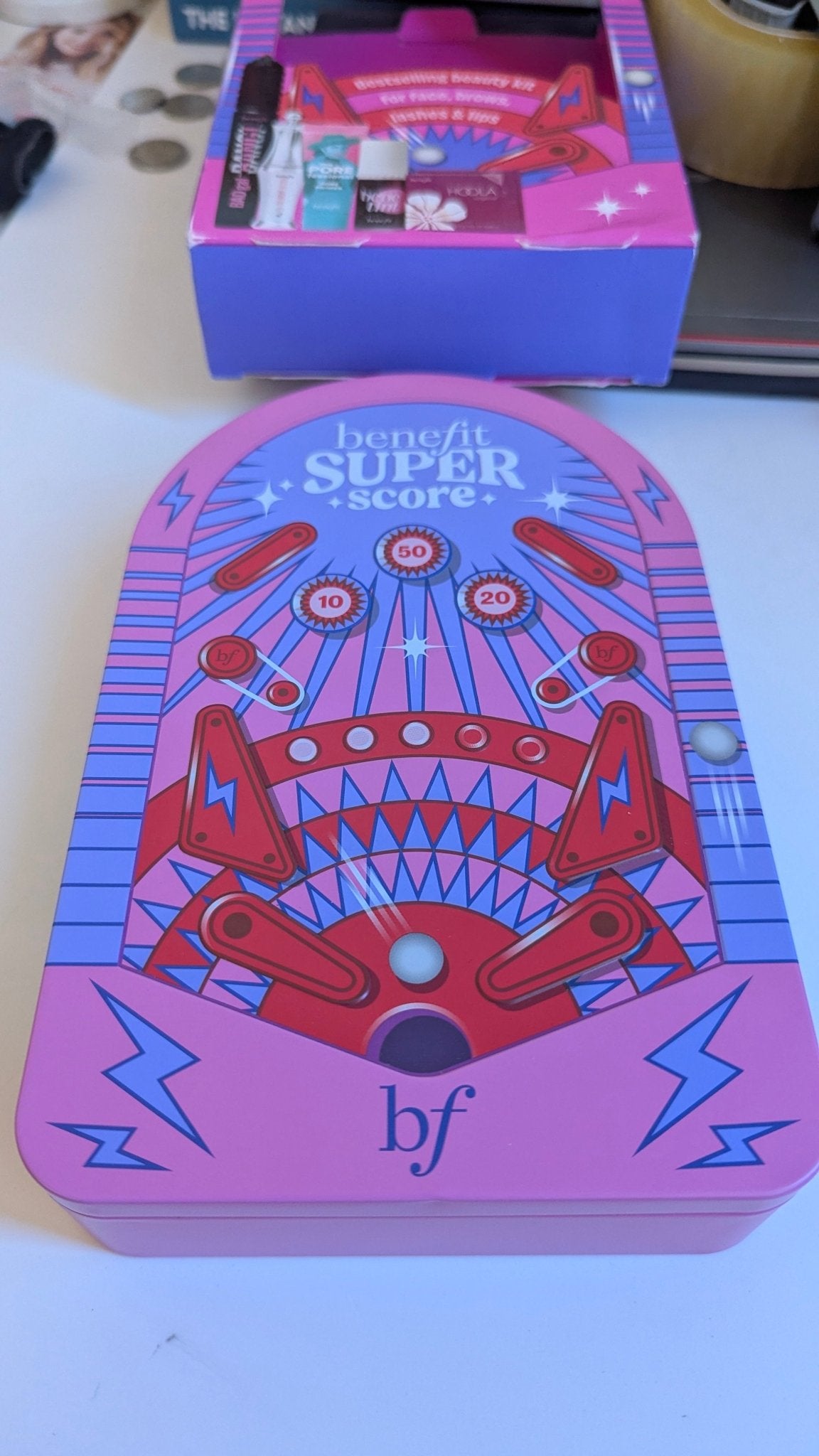 Benefit Super Score gift set - Zin Beauty Shop - Zin Beauty Shop