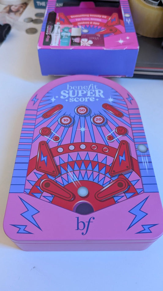 Benefit Super Score gift set - Zin Beauty Shop - Zin Beauty Shop