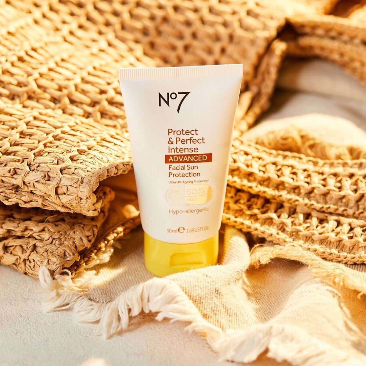 No7 Protect & Perfect Intense ADVANCED Facial Suncare SPF50+ 50ml - Zin Beauty Shop - Zine Beauty Shop