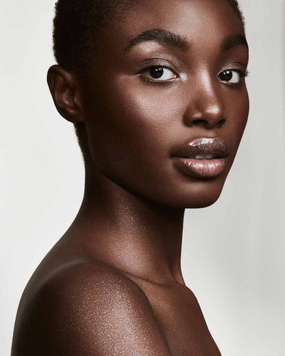 Fenty Beauty DIAMOND BOMB ALL-OVER DIAMOND VEIL Highlighter - Zine Beauty Shop