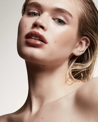 Fenty Beauty GLOSS BOMB UNIVERSAL LIP LUMINIZER - Zine Beauty Shop